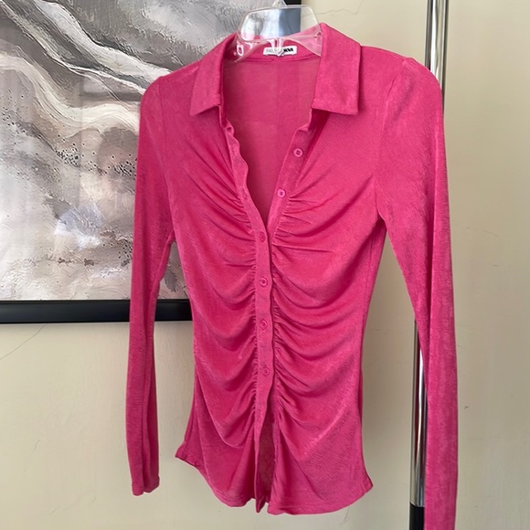 Slinky Long Sleeve - Picture 1 of 3